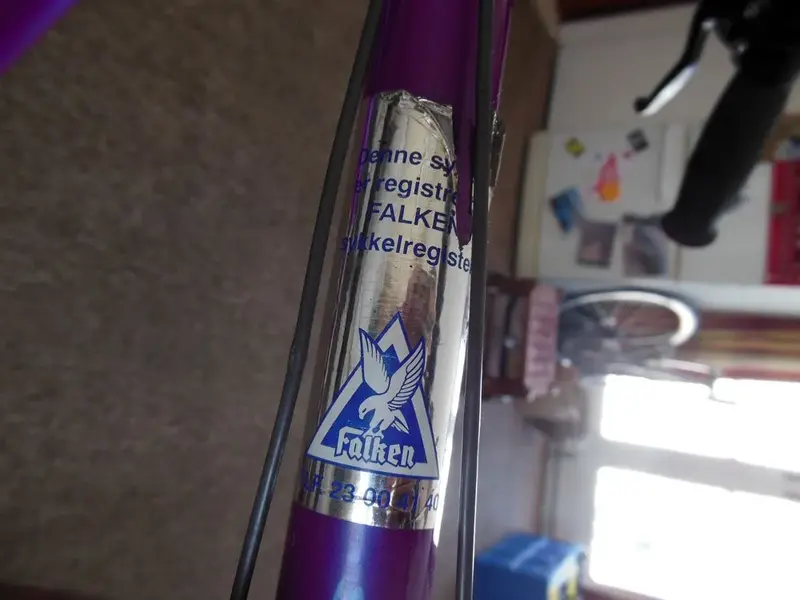 bike-shop-sticker.webp