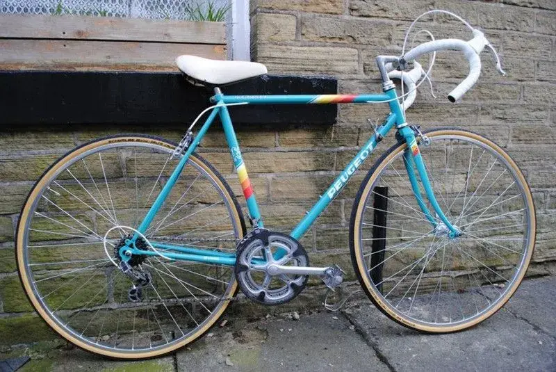 grandma's bike [1600x1200].webp