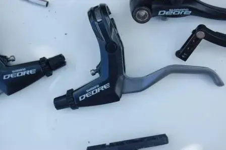 deore v brake handle.webp