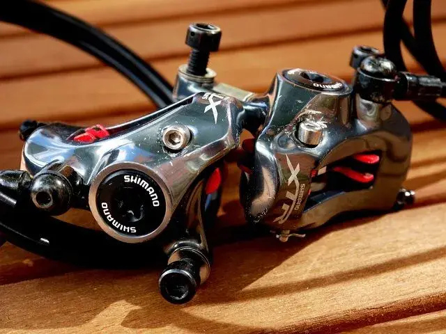 xt xtr brakes.webp