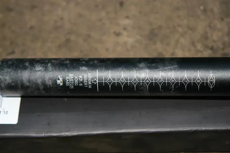 EA50 seatpost 3.webp