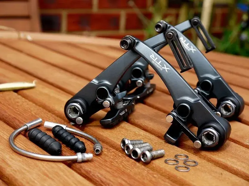 XTR m950 v brakes.webp