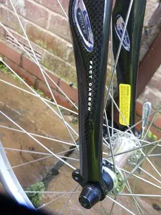 Specialized Globe_009LR.webp