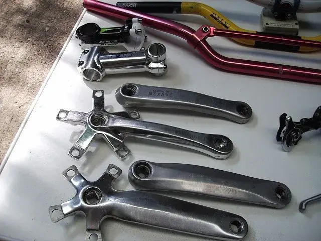 various bars chainsets etc 002.webp