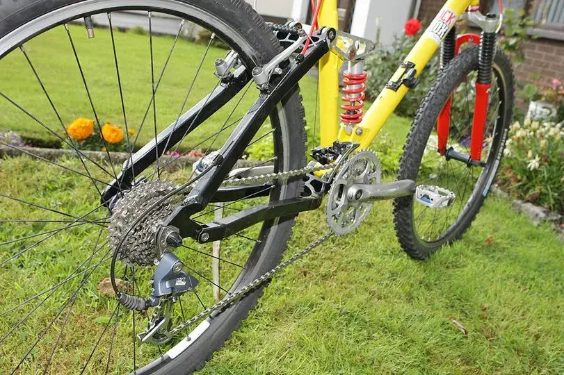 Retro Full Suspension 04.webp