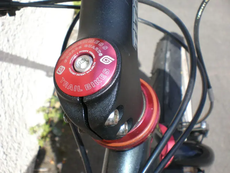 WTB Momentum Headset w Grease Ports.webp