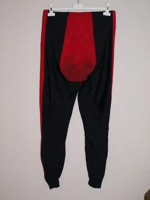 Guarneau pants2.webp