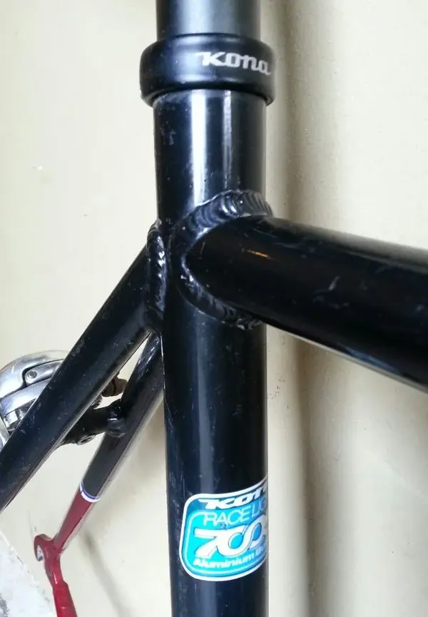 Kona seat.webp