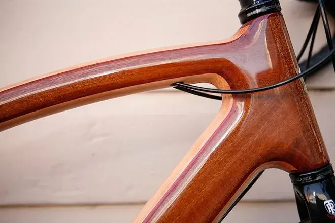 Renovo-R4-Pursuit-Wooden-Bike-9.webp