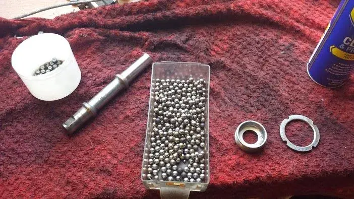 bb and barrings.webp