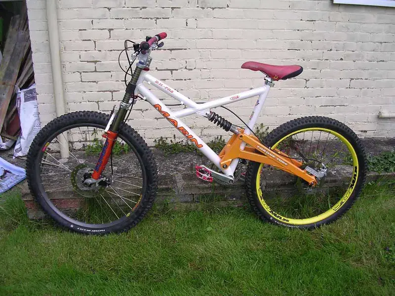 alex's bike 001.webp