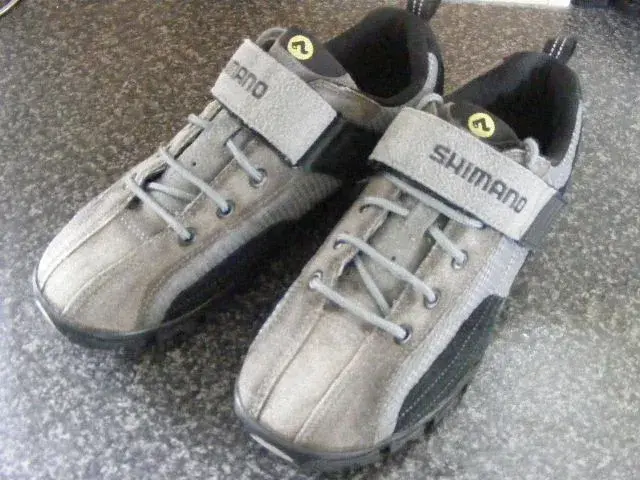 2008_0726shoes0001.webp