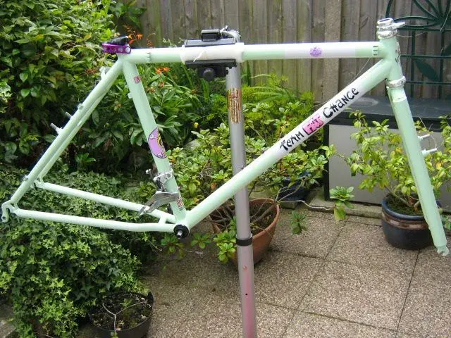 YO FRAMESET 034.webp