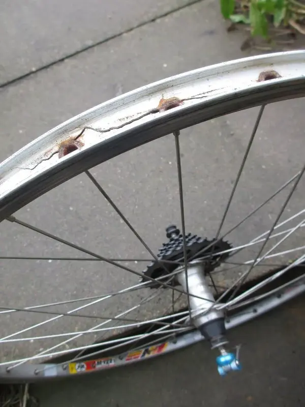 cracking rims.webp