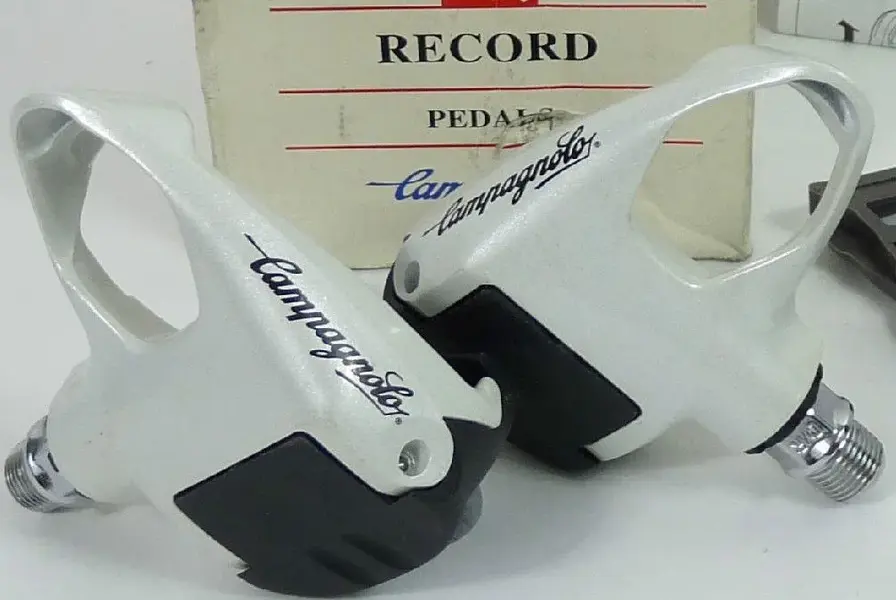 record pedals campag.webp