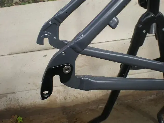rl powder coated 003.webp