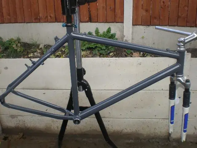 rl powder coated 001.webp
