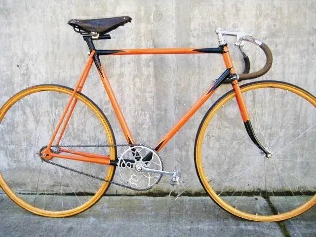 Charlie-Logans-1932-Brennan-track-bike.webp