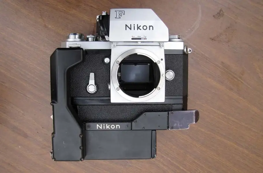 nikon f.webp