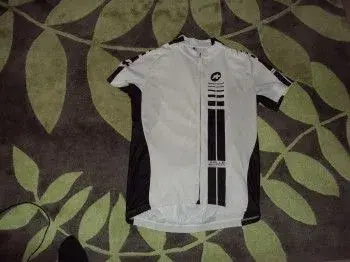 assos1.webp