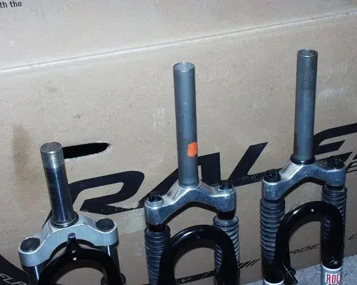 Rock Shox Mag, 2 Indy, Jett and Judy4.webp