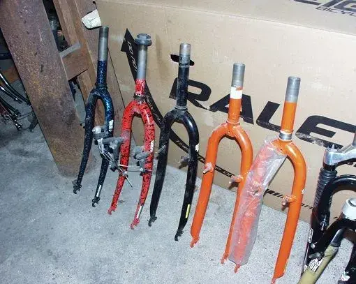 Assorted GT 26 Inch Rigid Forks 1.webp