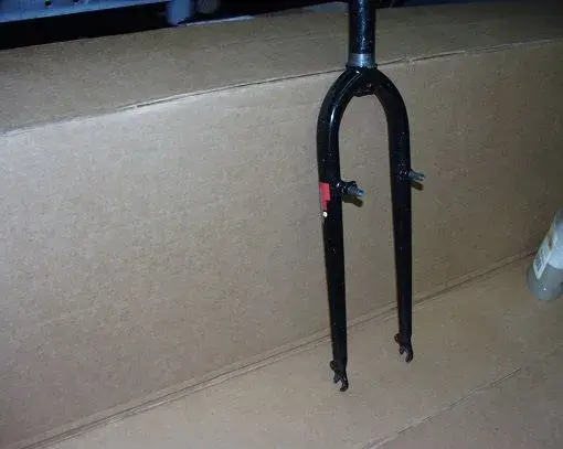 NO CLUE ON MAKER OR MODEL 26 INCH RIGID 1.webp
