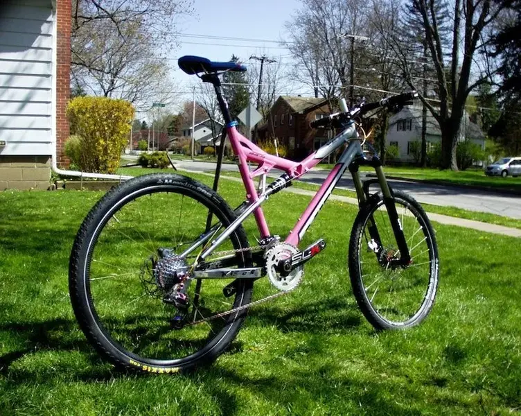 Yeti-AS-R-SL-Pro-XC Profile.webp