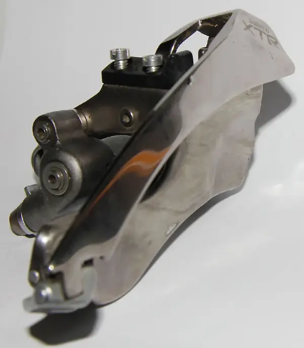 xtr m950 1.webp