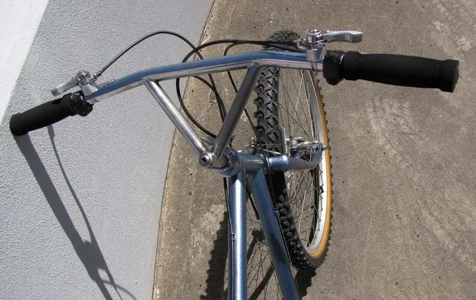 handlebars.webp