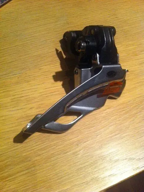 front derauiler.webp