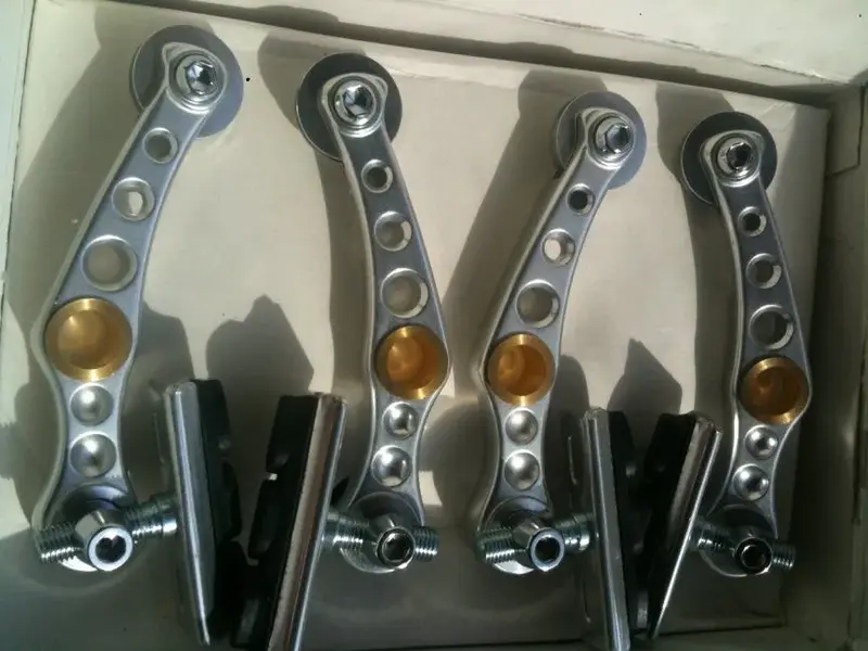 CB-6000 brakes.webp