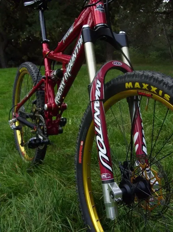 5 Pipeline X-Vert Carbon small.webp