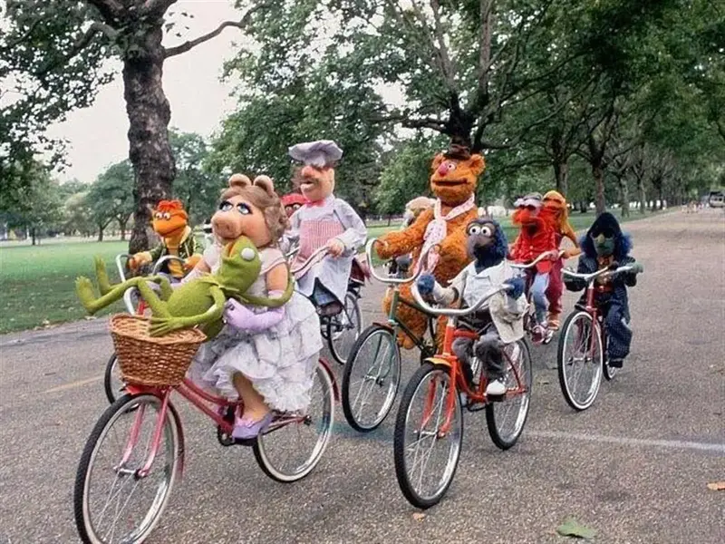 A macretro day oot.webp
