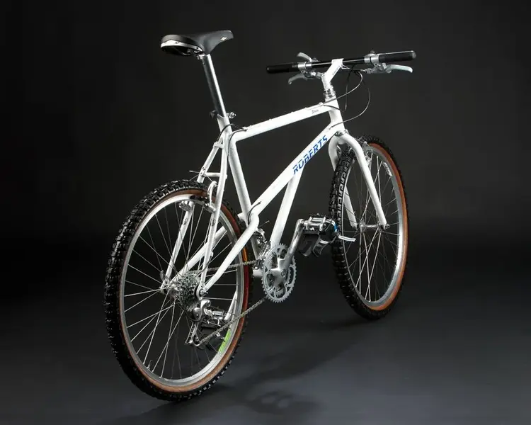 Roberts Stratos-6962.webp
