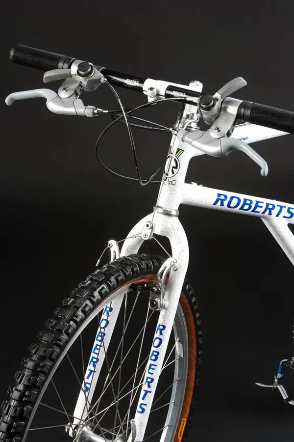 Roberts Stratos-6972.webp