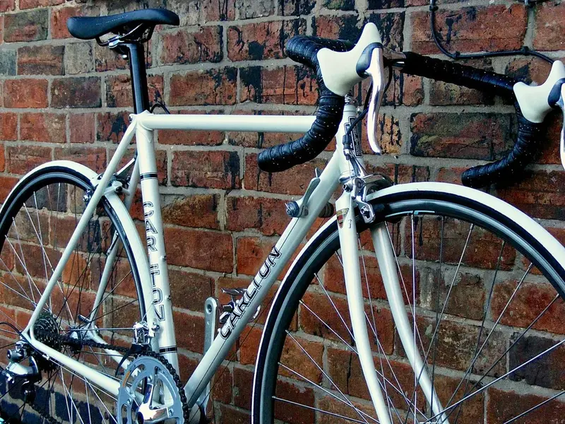 Carlton Replica1.webp