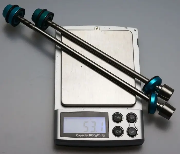 Gonzo Titanium skewers 03.webp