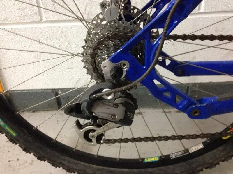 rear mech.webp