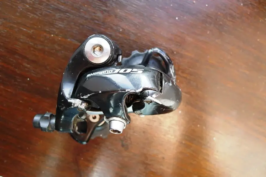 105mech 001.webp