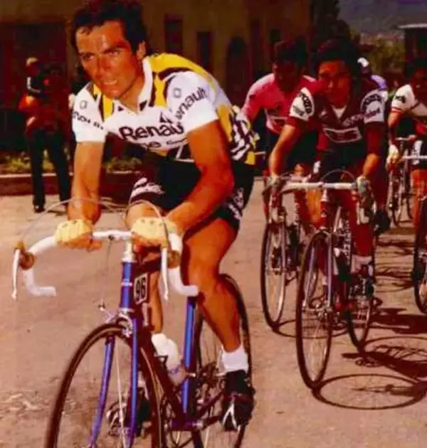 Pro handlebar setup.webp