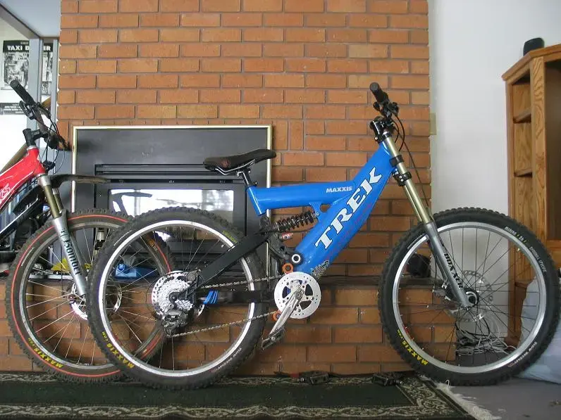Trek0002-1.webp