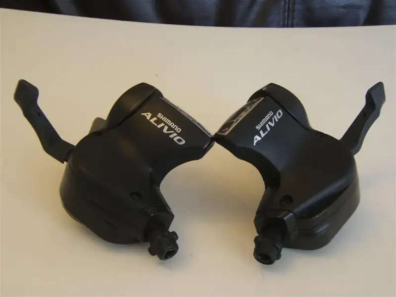 Shimano 002 (Medium).webp