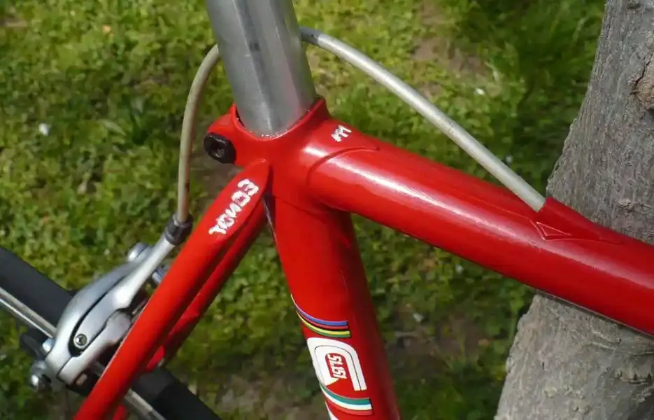 piros moser3 retrobike.webp