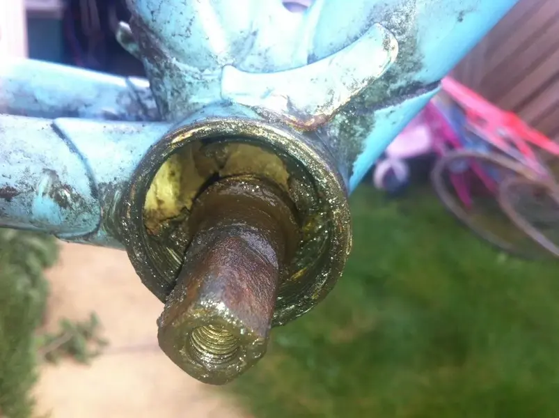 BOTTOM BRACKET3.webp