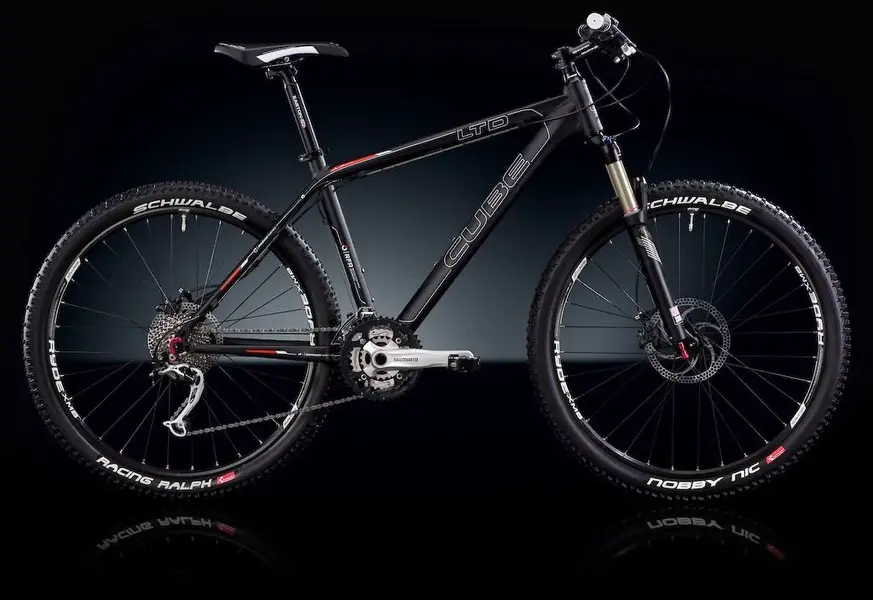 ltdrace10black.webp