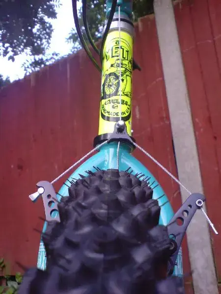 Ultimate Grip (Medium).webp