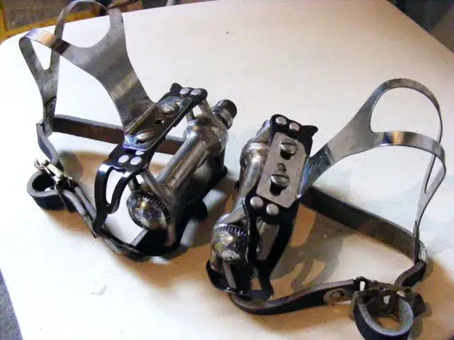 Campag pedals4.webp