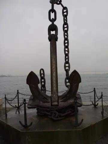 huge_anchor.webp