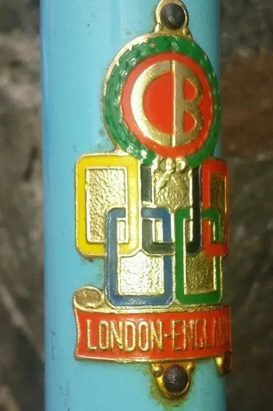 CB2.webp